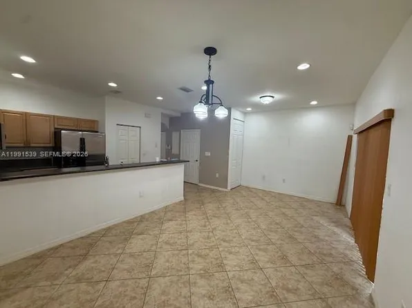4920 SW 140th Ter, Hollywood, FL