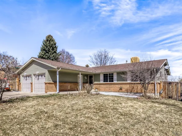 9018 W 77th Place, Arvada, CO 80005