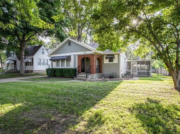 1423 S Dodgion St, Independence, MO 64055