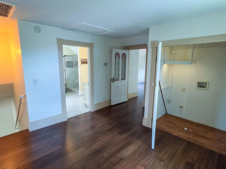 7026 Friends Ave — Photo 14