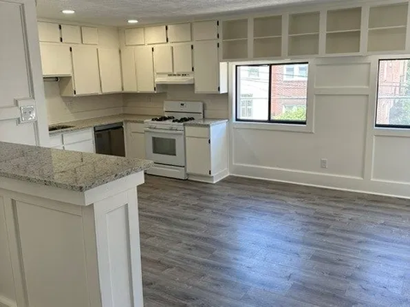 5742 Howe St APT 2, Pittsburgh, PA 15232