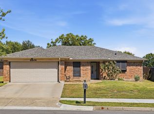 8204 Lara Ln, Watauga, TX 76148