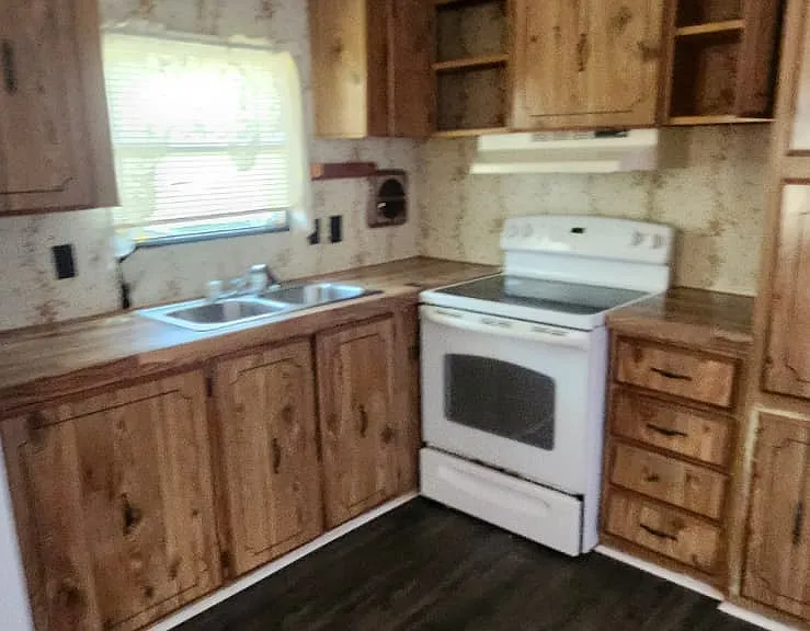 8364 Cedar St #14 — Photo 13
