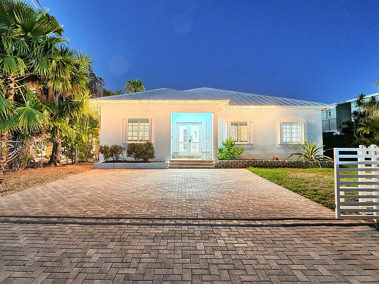 69 Bahama Ave — Photo 21