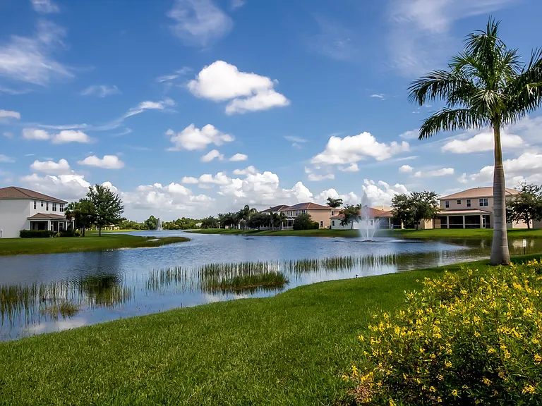 Blue Cypress Lake Ct — Photo 76