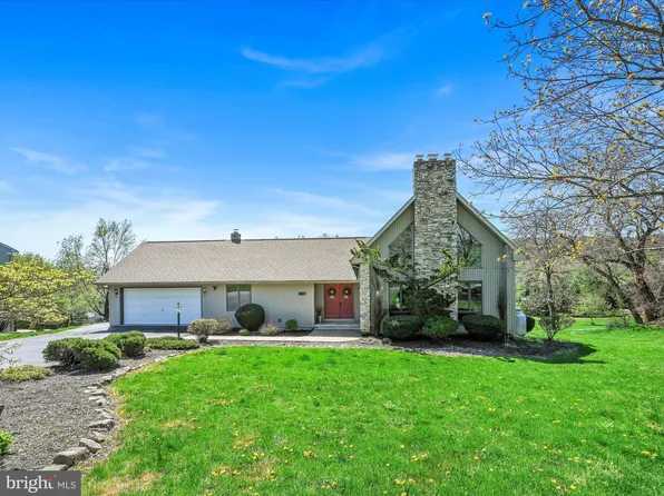 1776 Tanglewood Rd, Orwigsburg, PA 17961