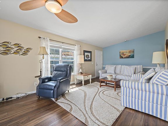 5th image of 1561 N Starboard Ave