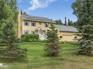 5950 Alpine Woods Dr, Anchorage, AK 99516