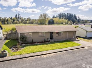 411 SE Brierwood Court, Castle Rock, WA 98611