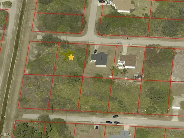 3011 75th St W, Lehigh Acres, FL 33971