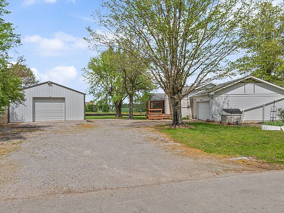 4th image of 3801 Allegre Rd