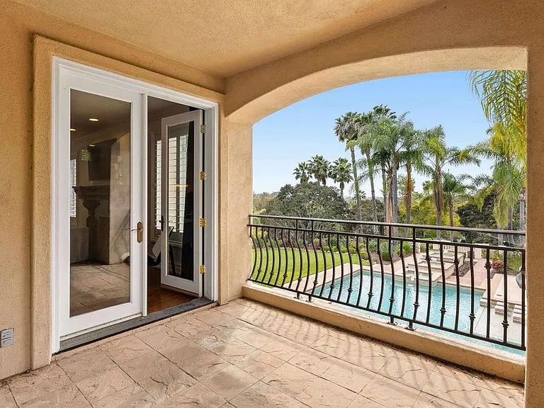 7345 Vista Rancho Ct — Photo 31