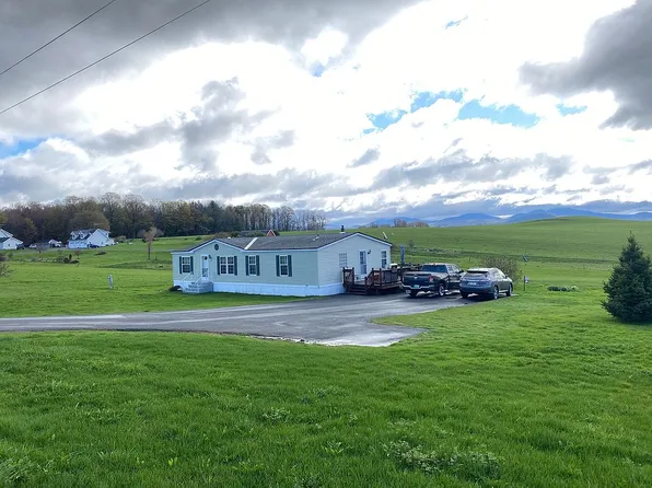 29 Miller Rd, Barre, VT 05641