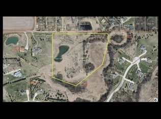 36965 Lower Lake Rd, Oconomowoc, WI 53066