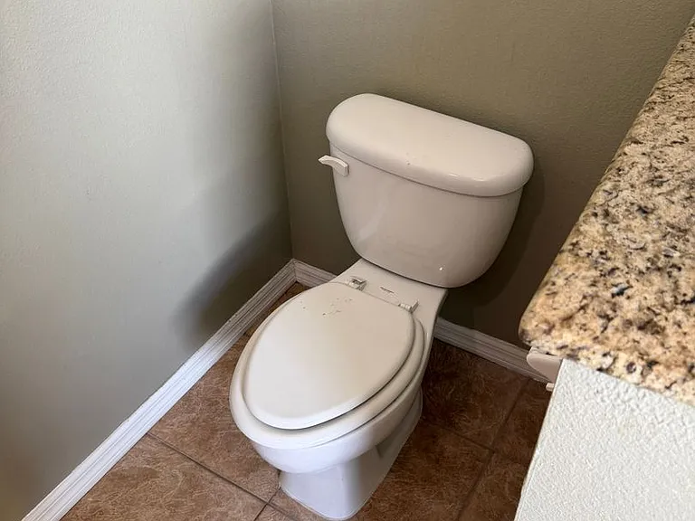 1808 E. Columbus Drive — Photo 25