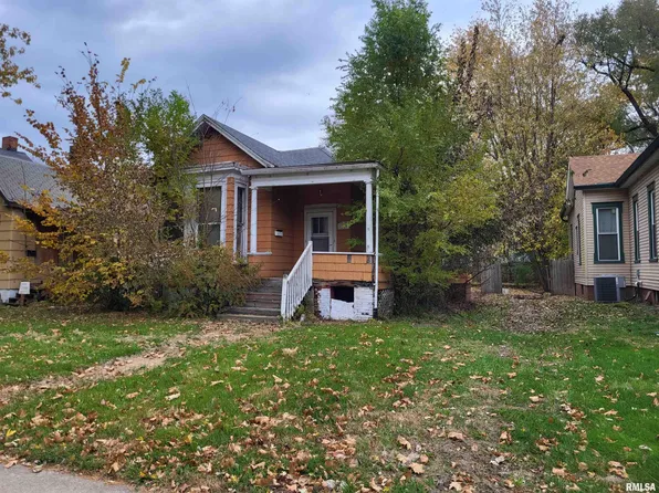 1218 N Ellis St, Peoria, IL 61606