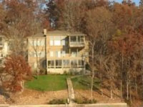 464 Eagle Dr, Four Seasons, MO 65049