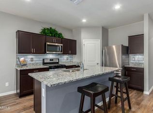 5882 N 195th Dr, Litchfield Park, AZ 85340