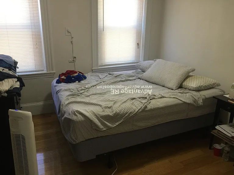 10 Wiget St #8 — Photo 8