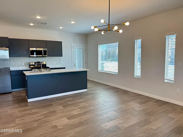 12725 Don Norte St — Photo 5
