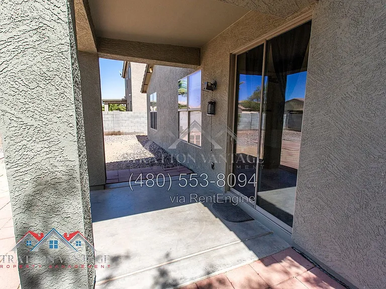 42322 W Lunar St — Photo 33