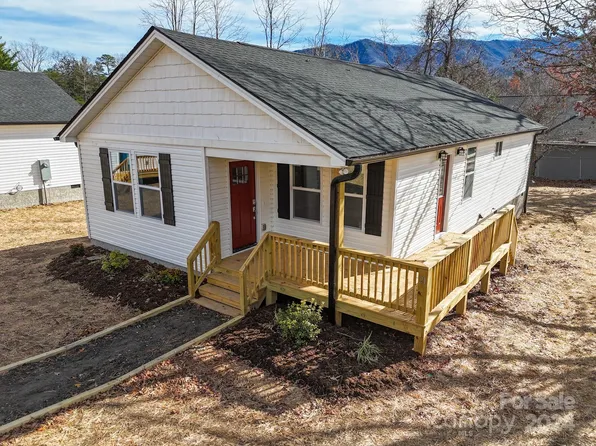 21 Avena St, Black Mountain, NC 28711