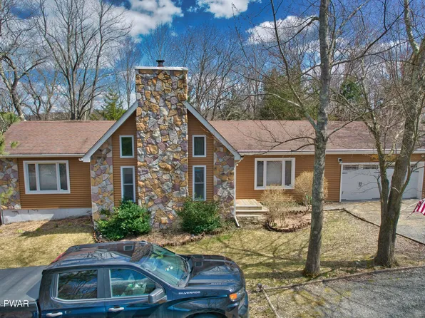 1404 Route 390, Greentown, PA 18426