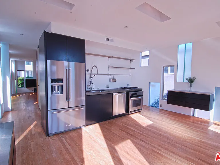 116 Pacific Ave — Photo 14