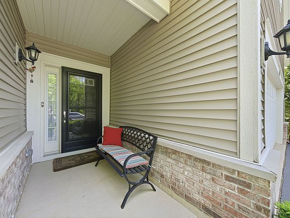 4th image of 1242 Barkston Ln