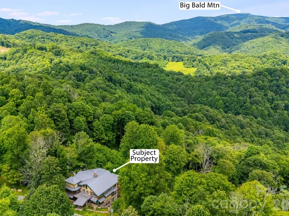 1185 Black Bear Dr, Mars Hill, NC 28754