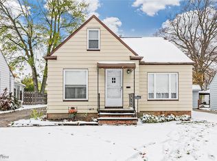 1186 Worton Blvd, Mayfield Heights, OH 44124