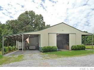 8 Ac Ridge Rd, Clover, SC 29710