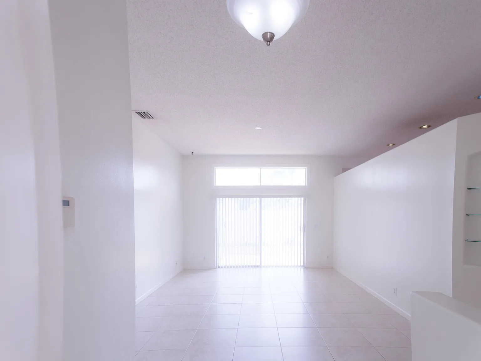 3 bed, 2.5 bath, 1750 sqft, $3,500 — Photo 3