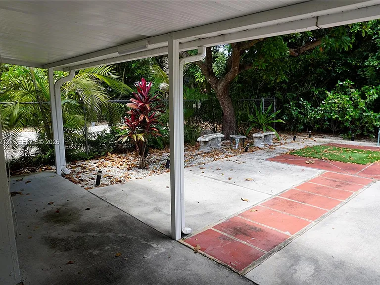 11043 SW 79th Ave #0 — Photo 21