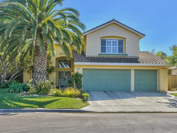 21941 Hearthwood Ct, Salinas, CA 93908
