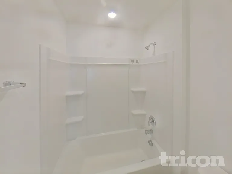 6751 Highlands St — Photo 15