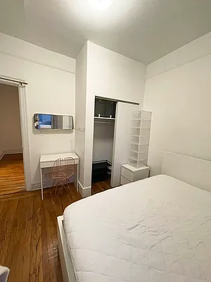 Rented by Jonis Realty | media 6