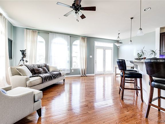 3rd image of 529 Siena Ln Unit 529