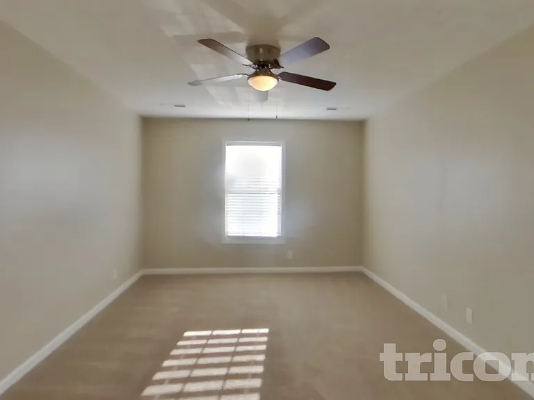 629 Wolfchase Dr — Photo 9
