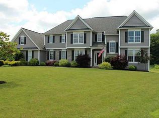 6340 Candle Light Run, Victor, NY 14564