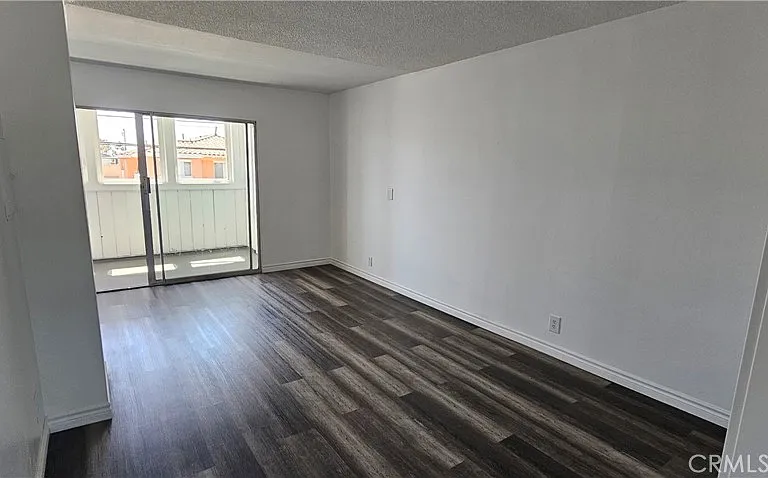 102 Avenida San Fernando #5 — Photo 8