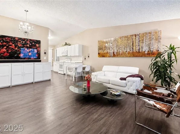 1608 Joshua Tree Ct, Las Vegas, NV 89108