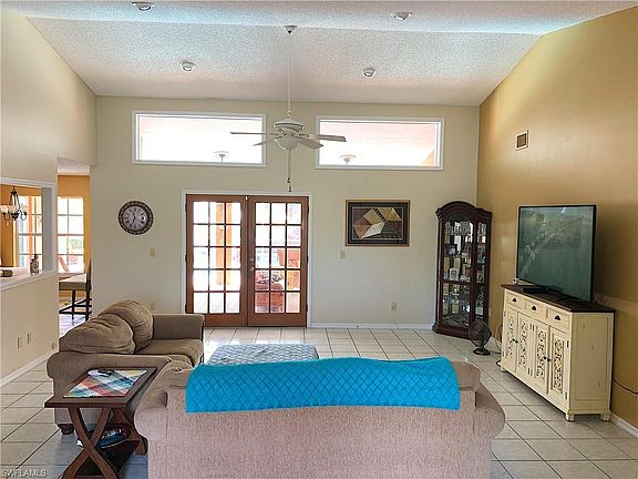 4th image of 4415 Pelican Blvd