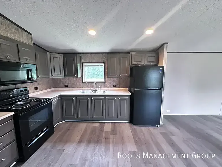 450 Blake St #247 — Photo 7