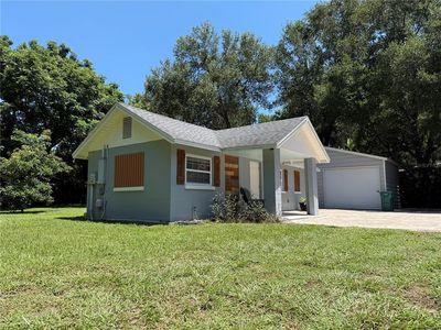 515 E 3rd Ave, Mount Dora, FL, 32757