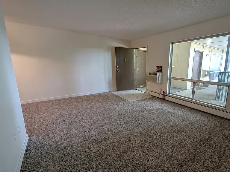 Autumn Ridge Apartments — Photo 5