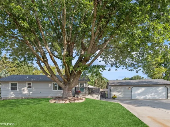 18275 Exodus Ct, Farmington, MN 55024