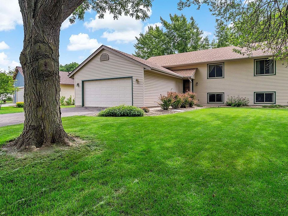 1st image of 1009 Rushmore Dr