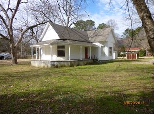 42 Lafayette St, Water Valley, MS 38965