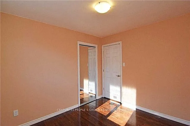 7288 Sigsbee Dr — Photo 5
